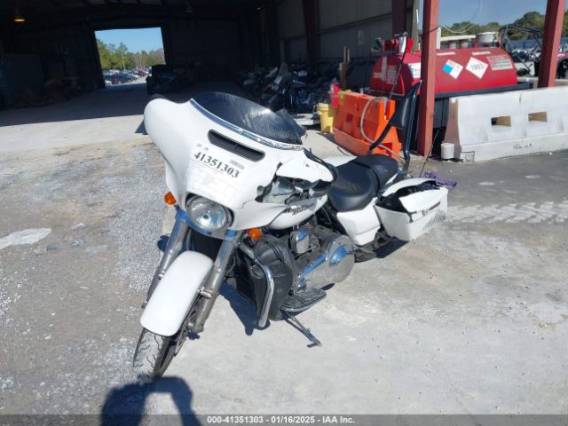2016 HARLEY-DAVIDSON FLHX 1HD1KBM18GB685147 Photo 1