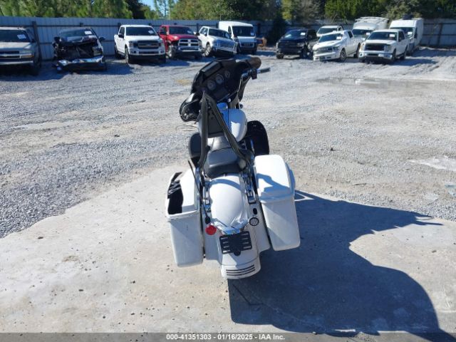 2016 HARLEY-DAVIDSON FLHX 1HD1KBM18GB685147 Photo 5