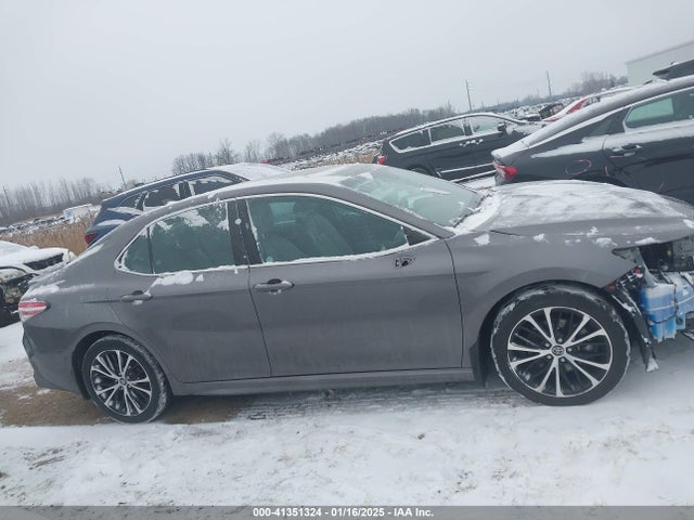 Toyota Camry 2020 4T1G11AK4LU310338 Image 26