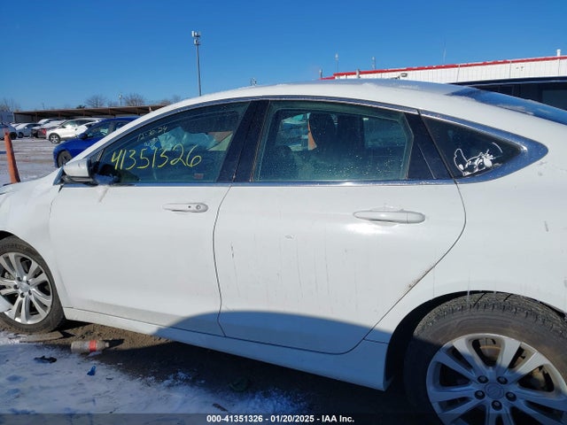 Chrysler 200 Limited 2016 1C3CCCAB7GN123379 Image 13
