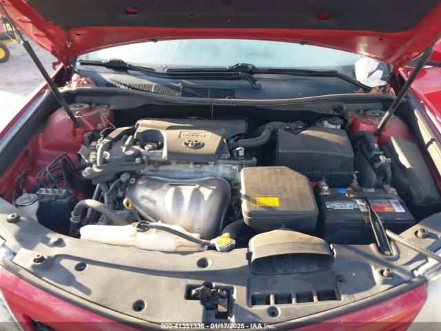 4T1BF1FK1EU824929 Toyota CAMRY SE