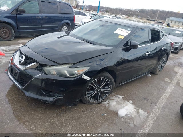 Nissan Maxima 3.5 Platinum 2017 1N4AA6AP9HC393383 Image 2