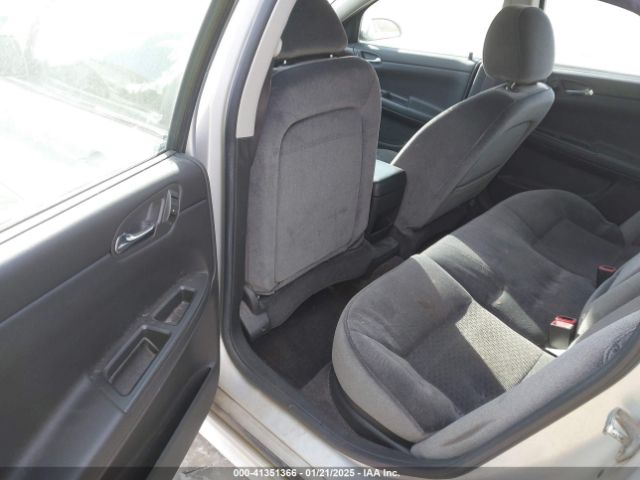 2G1WB5E38E1100694 Chevrolet Impala Limited Lt
