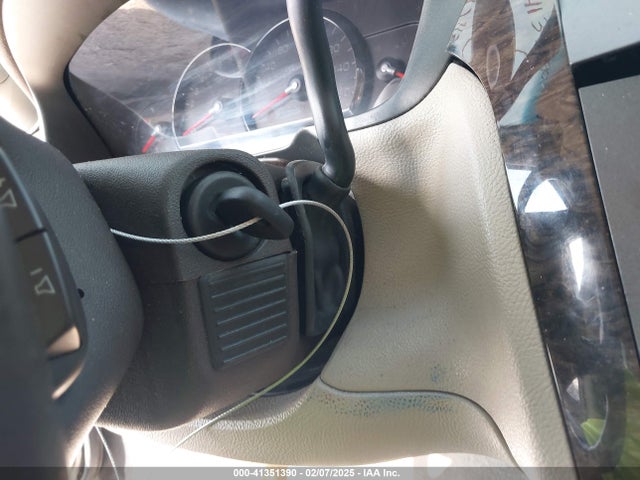 2009 CADILLAC DTS 1G6KD57Y39U122186 Photo 10