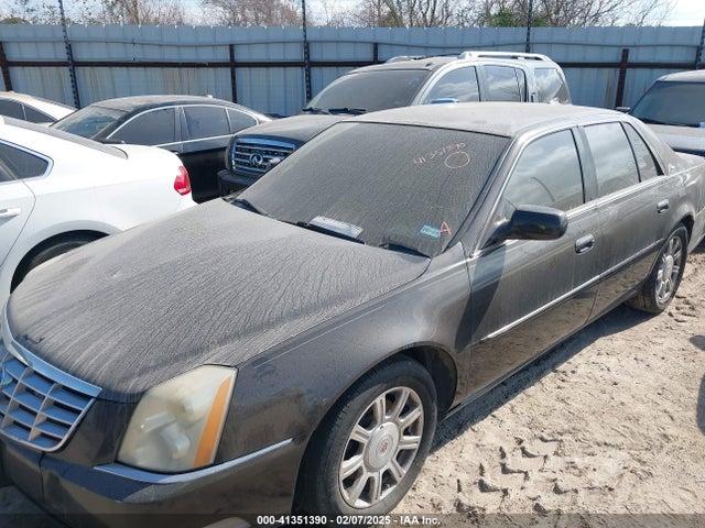 2009 CADILLAC DTS 1G6KD57Y39U122186 Photo 1