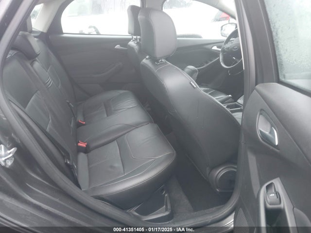 Ford FOCUS SE 2015 1FADP3F26FL338443 Image 8