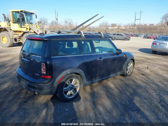 2013 MINI CLUBMAN WMWZF3C57DT571310 Photo 3