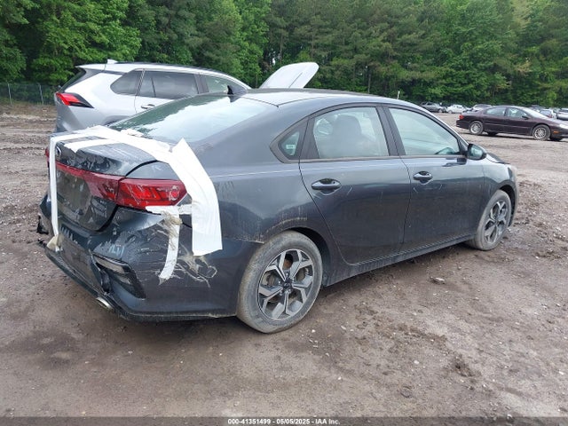3KPF24AD6KE109067 KIA Forte Lxs