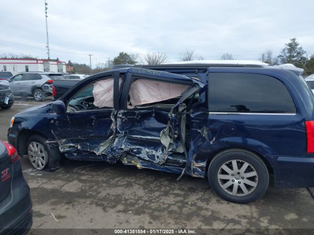 2C4RC1BG1FR672789 Chrysler Town & Country Touring