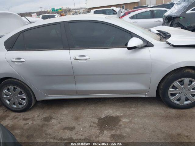 3KPA24AD5PE528576 KIA RIO LX