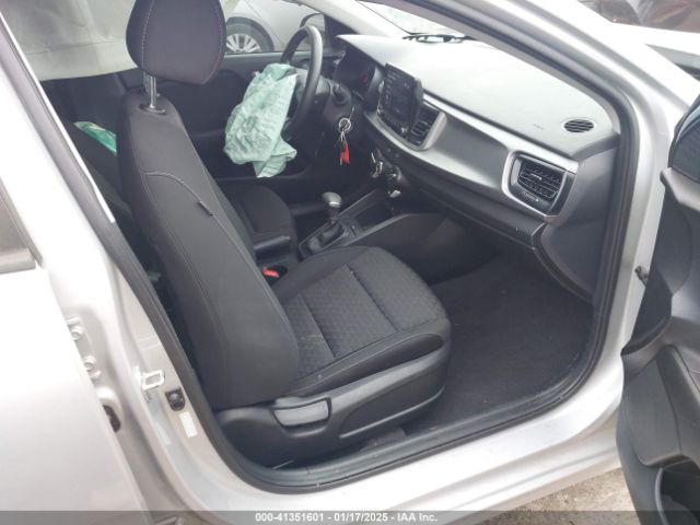 3KPA24AD5PE528576 KIA RIO LX
