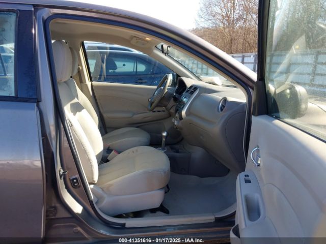 3N1CN7AP9EL819833 Nissan Versa 1.6 Sl