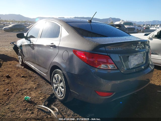 Hyundai ACCENT SE 2017 KMHCT4AE3HU299876 Image 3