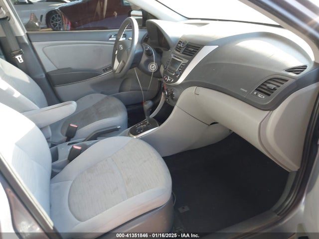 Hyundai ACCENT SE 2017 KMHCT4AE3HU299876 Image 5