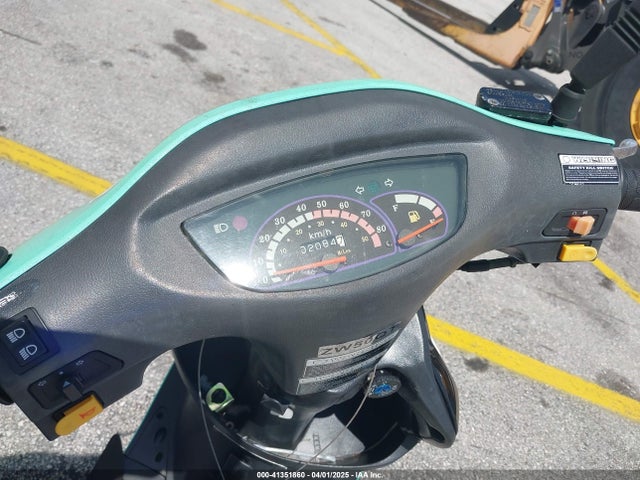 2022 ZHIW 49CC SCOOTER LT4Z1NAA8NZ001039 Photo 6