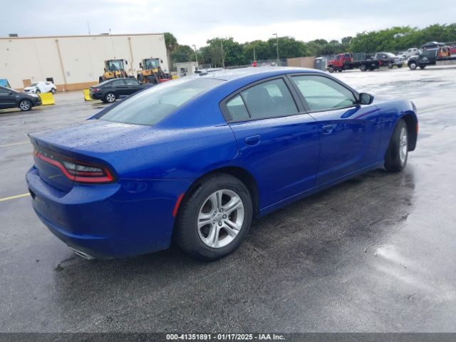 2C3CDXBG5NH197565 Dodge Charger Sxt Rwd