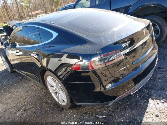 2014 TESLA MODEL S 5YJSA1H17EFP53669 Photo 2