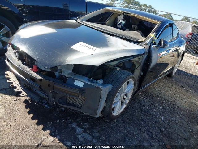 2014 TESLA MODEL S 5YJSA1H17EFP53669 Photo 5