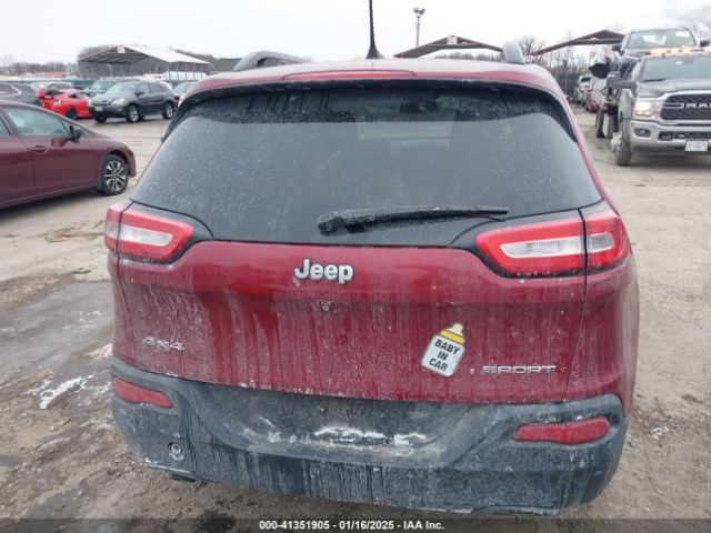 1C4PJMAB6GW199596 Jeep Cherokee Sport