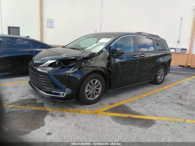 5TDYRKEC9PS162496 Toyota SIENNA XLE