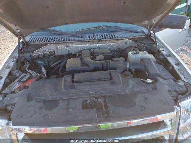 1FMJU1H55EEF03043 Ford Expedition Xlt