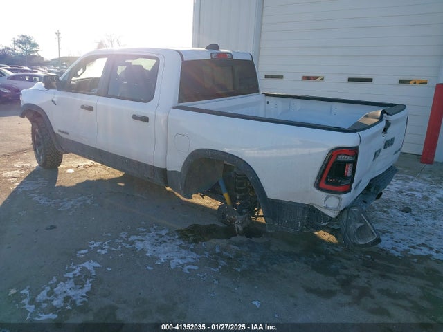 1C6SRFLT9RN119776 RAM 1500 Rebel  4x4 5'7 Box