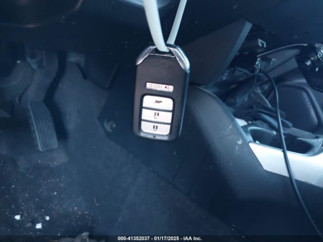 3HGGK5H88JM717908 Honda FIT EX