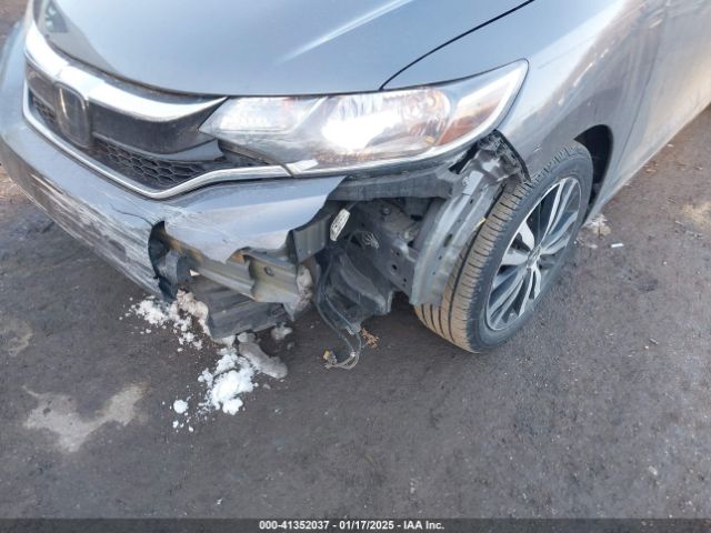 3HGGK5H88JM717908 Honda FIT EX