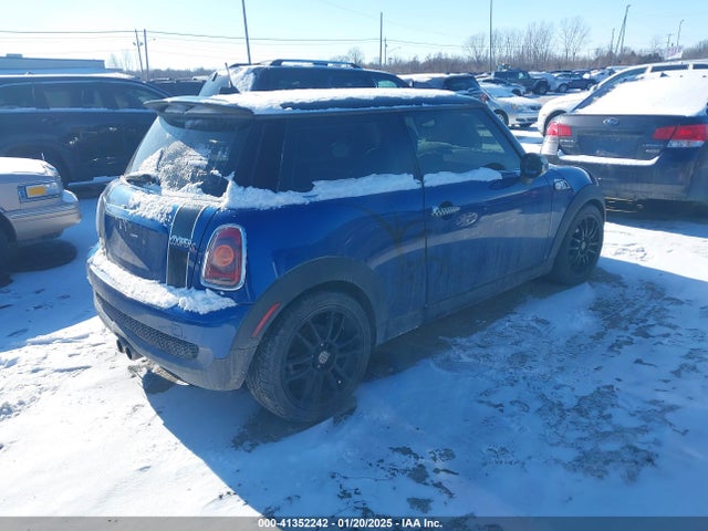 2009 MINI COOPER S WMWMF73579TT96128 Photo 3