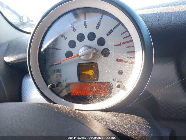 2009 MINI COOPER S WMWMF73579TT96128 Photo 6