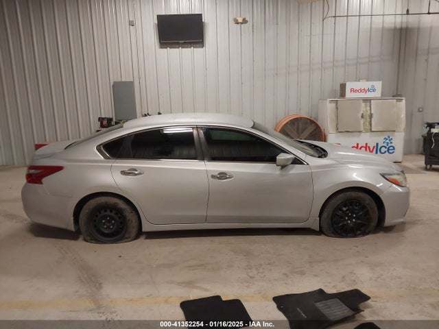 Nissan Altima 2.5 S 2018 1N4AL3APXJC111640 Image 13
