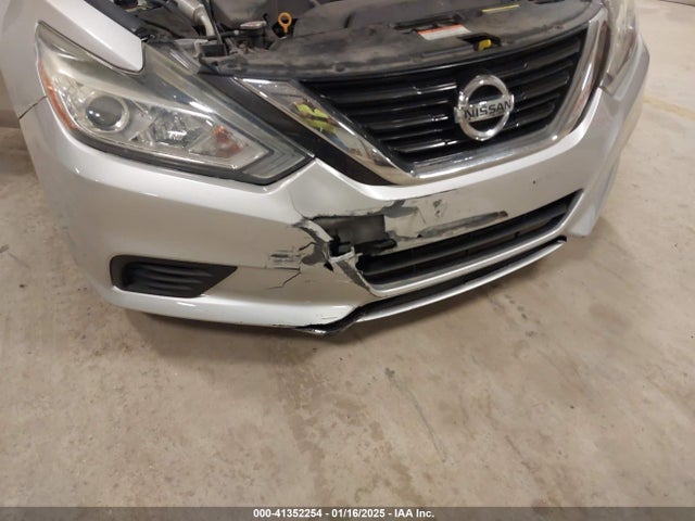 Nissan Altima 2.5 S 2018 1N4AL3APXJC111640 Image 6
