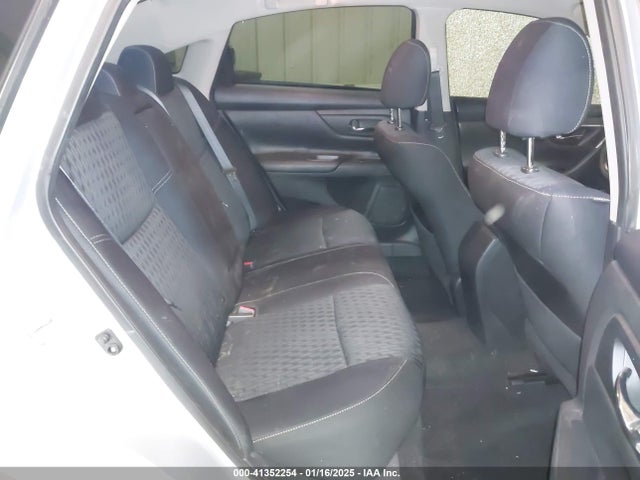 Nissan Altima 2.5 S 2018 1N4AL3APXJC111640 Image 8