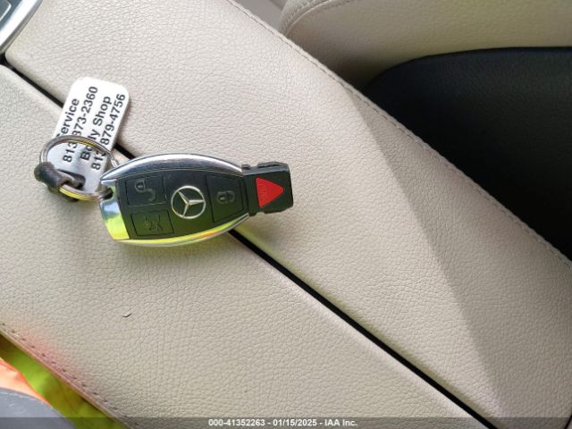 2018 MERCEDES-BENZ C 300 55SWF4JB0JU274929 Photo 10