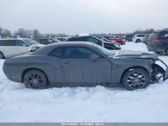 2C3CDZGG7JH288965 Dodge Challenger Gt Awd
