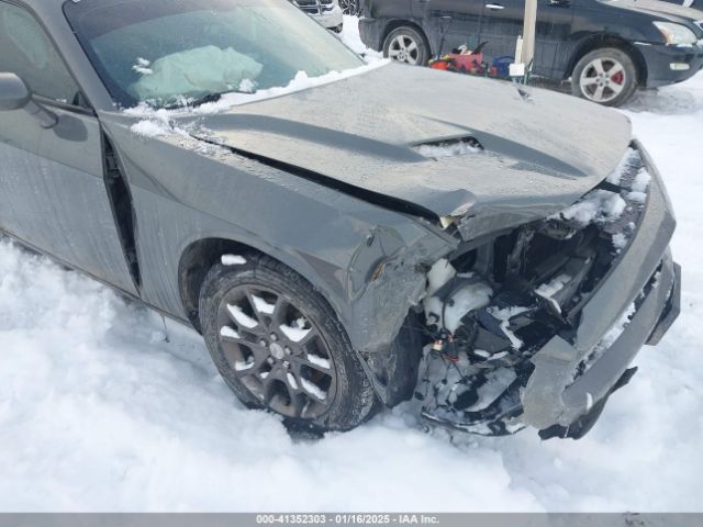2C3CDZGG7JH288965 Dodge Challenger Gt Awd