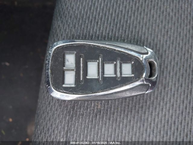 1G1BE5SM1K7140178 Chevrolet CRUZE LT