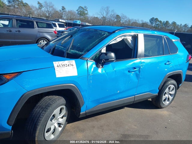 Toyota RAV4 LE 2019 2T3H1RFV6KW038306 Image 6