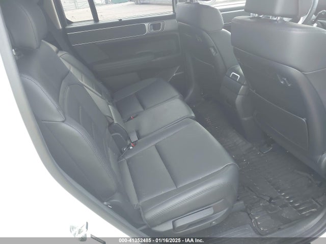 5NMP3DG18RH011935 Hyundai Santa Fe Hybrid Limited