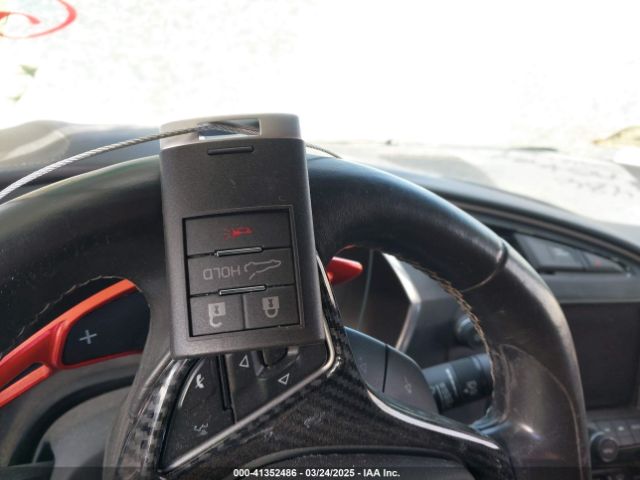 1G1YM2D71G5105338 Chevrolet Corvette Stingray Z51