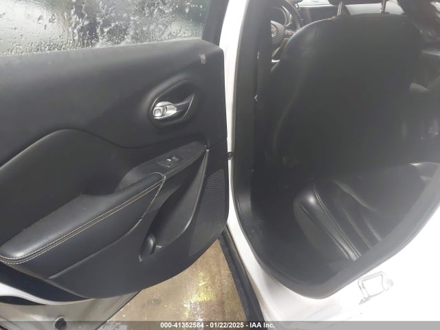 Jeep Cherokee Limited 2016 1C4PJMDB6GW255757 Image 8