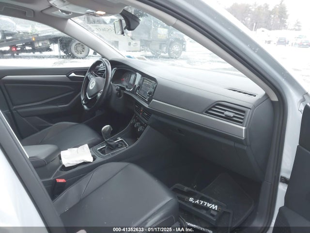 3VWC57BU2KM063265 Volkswagen Jetta 1.4t R-line/1.4t S/1.4t Se