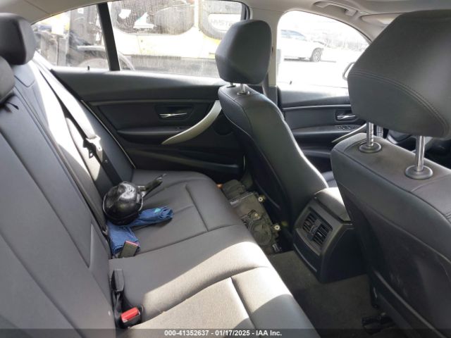 WBA3B1C55EK132300 BMW 320i