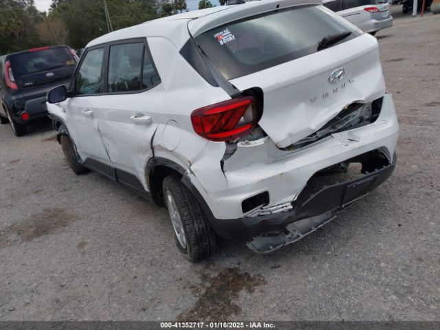 KMHRB8A33MU066500 Hyundai Venue Se