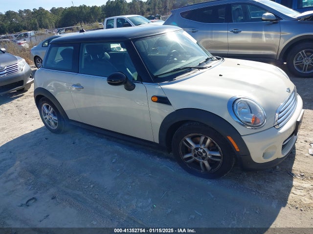 2013 MINI HARDTOP WMWSU3C58DT370507 Photo 0