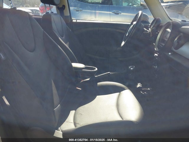 2013 MINI HARDTOP WMWSU3C58DT370507 Photo 4