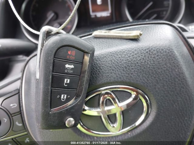 4T1G11AK2MU404008 Toyota Camry Se Nightshade Edition