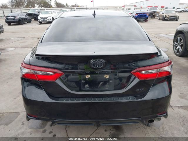 4T1G11AK2MU404008 Toyota Camry Se Nightshade Edition