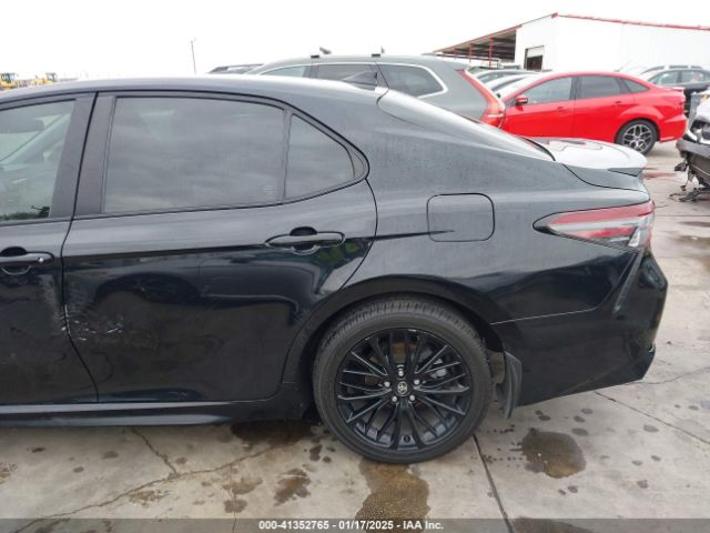 4T1G11AK2MU404008 Toyota Camry Se Nightshade Edition