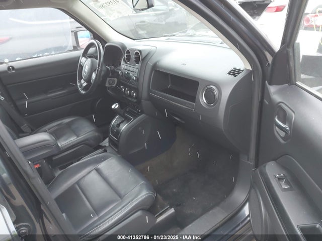 1C4NJPFA0GD514851 Jeep Patriot High Altitude Edition
